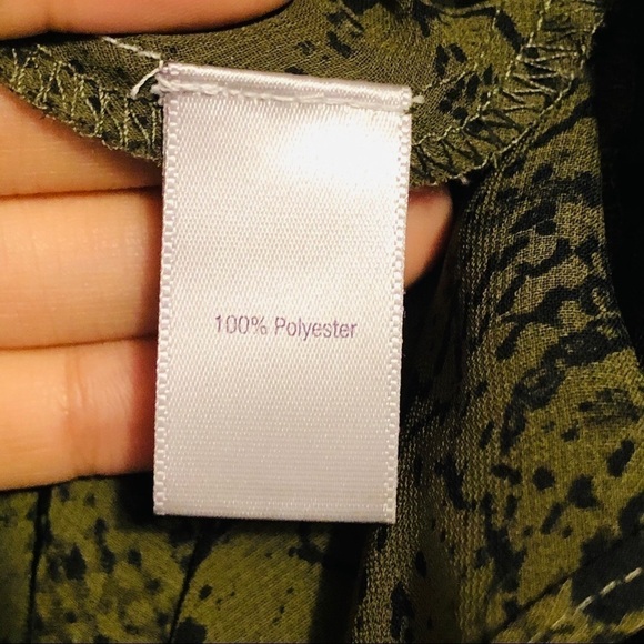 Jennifer Lopez Olive Green Snakeskin Ruffle Bell Long Sleeve Blouse Size XS - Picture 9 of 11